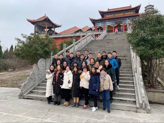 �人�ֹ�˾ (2).png